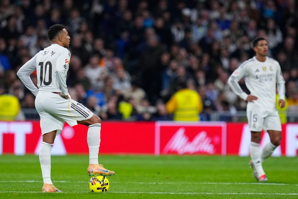 Real Madrid Krisis! Kehilangan Mental Juara, Tidak Punya Sosok Pemimpin, Apa Kata Xabi Alonso? Real Madrid Krisis! Kehilangan Mental Juara, Tidak Punya Sosok Pemimpin, Apa Kata Xabi Alonso?