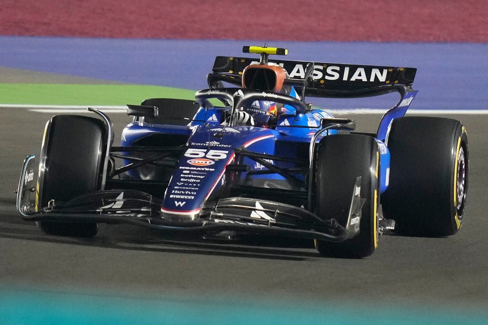 Sempat Pesimistis, Carlos Sainz Sebut Podium di Formula 1 Qatar 2025 Datang di Luar Dugaan Sempat Pesimistis, Carlos Sainz Sebut Podium di Formula 1 Qatar 2025 Datang di Luar Dugaan