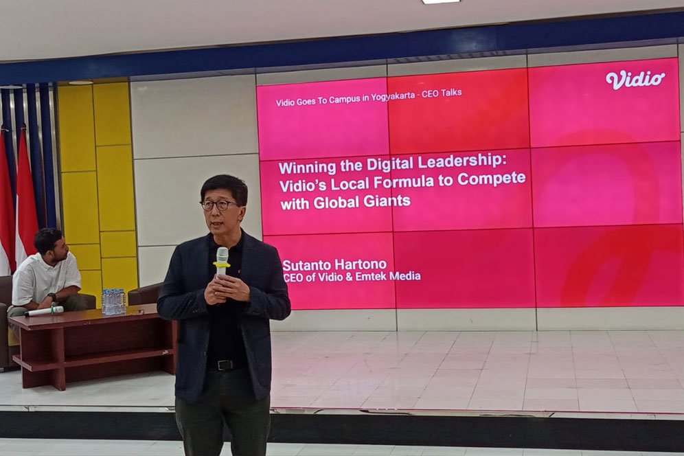 Tips Hadapi Dunia Kerja Digital dari CEO Vidio Sutanto Hartono: Adaptasi Teknologi AI dan Story Telling