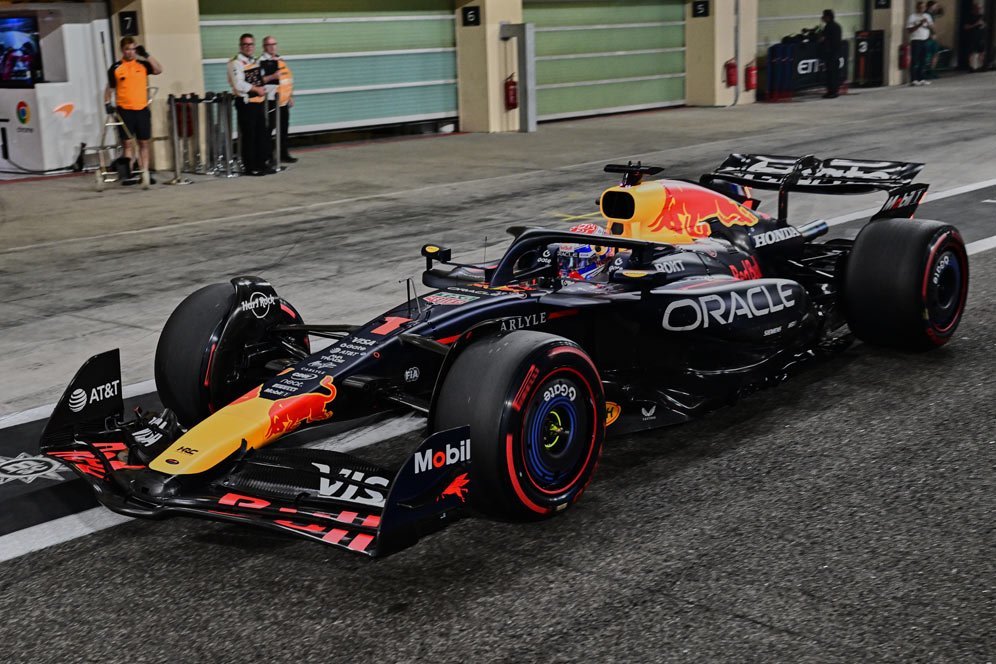 Hasil Kualifikasi Formula 1 GP Abu Dhabi 2025: Sikat Duet McLaren, Max Verstappen Sabet Pole