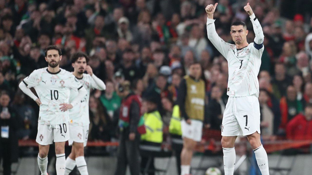 Di Serial TV Catalan, Ronaldo Tampil Penuh Operasi Plastik