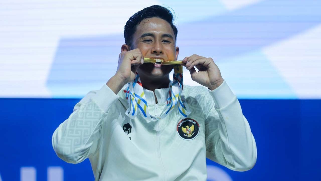 Alwi Farhan Raih Emas, Kalahkan Zaki Ubaidillah di Final Tunggal Putra Badminton SEA Games 2025 Alwi Farhan Raih Emas, Kalahkan Zaki Ubaidillah di Final Tunggal Putra Badminton SEA Games 2025