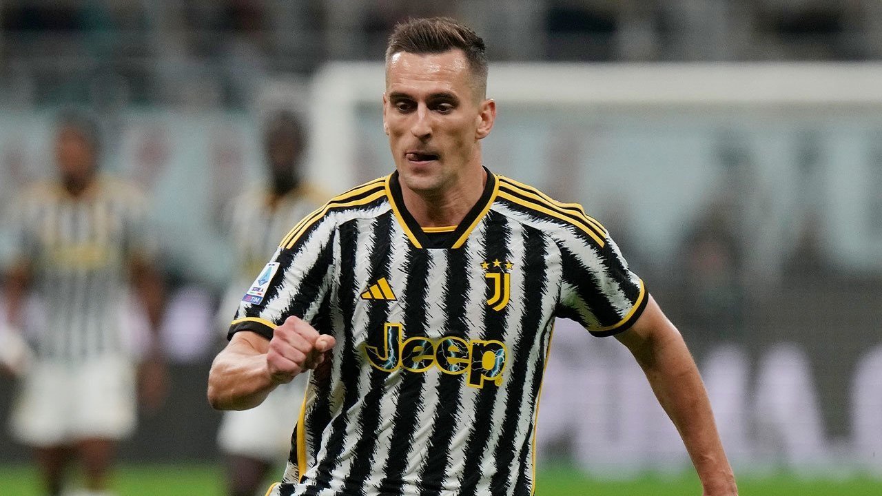 Juventus vs Roma dan Potensi Comeback Arkadiusz Milik Setelah 550 Hari