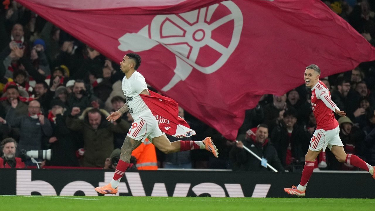 Hasil Arsenal vs Aston Villa: Sang Pemuncak Klasemen Menutup Tahun dengan Manis