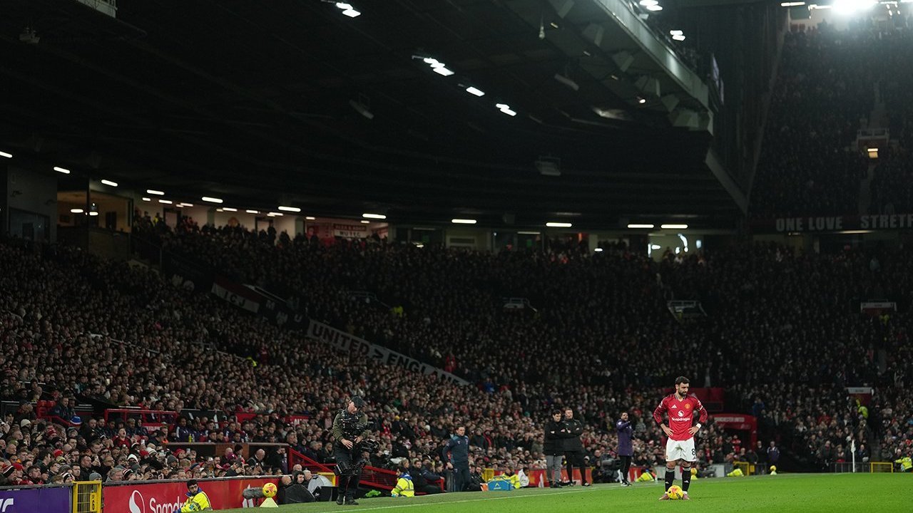 Tradisi Boxing Day Terputus: Musim Ini Hanya Satu Pertandingan di Premier League Tradisi Boxing Day Terputus: Musim Ini Hanya Satu Pertandingan di Premier League