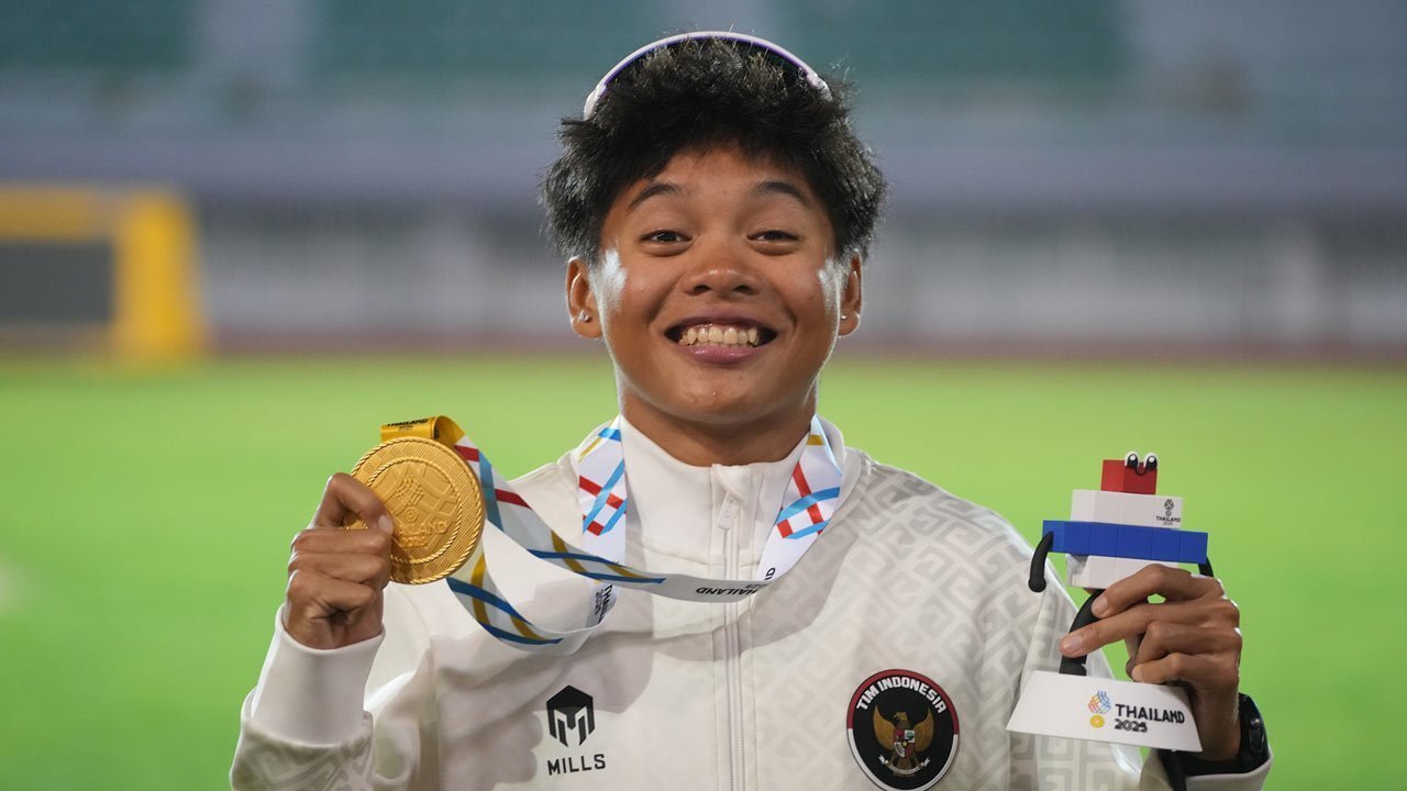 Impian Dina Aulia Tampil di Olimpiade Los Angeles 2028 Usai Sabet Medali Emas Lari Gawang SEA Games 2025 Impian Dina Aulia Tampil di Olimpiade Los Angeles 2028 Usai Sabet Medali Emas Lari Gawang SEA Games 2025