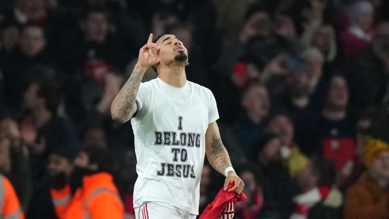 Gabriel Jesus Cetak Gol Perdana Usai Cedera, Arsenal Hancurkan Aston Villa 4-1 Gabriel Jesus Cetak Gol Perdana Usai Cedera, Arsenal Hancurkan Aston Villa 4-1