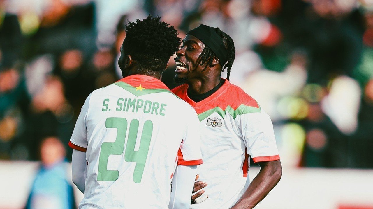 Kisah Inspiratif Georgi Minoungou: Mata Kiri Buta, Kini Jadi Pahlawan Comeback Burkina Faso di Piala Afrika