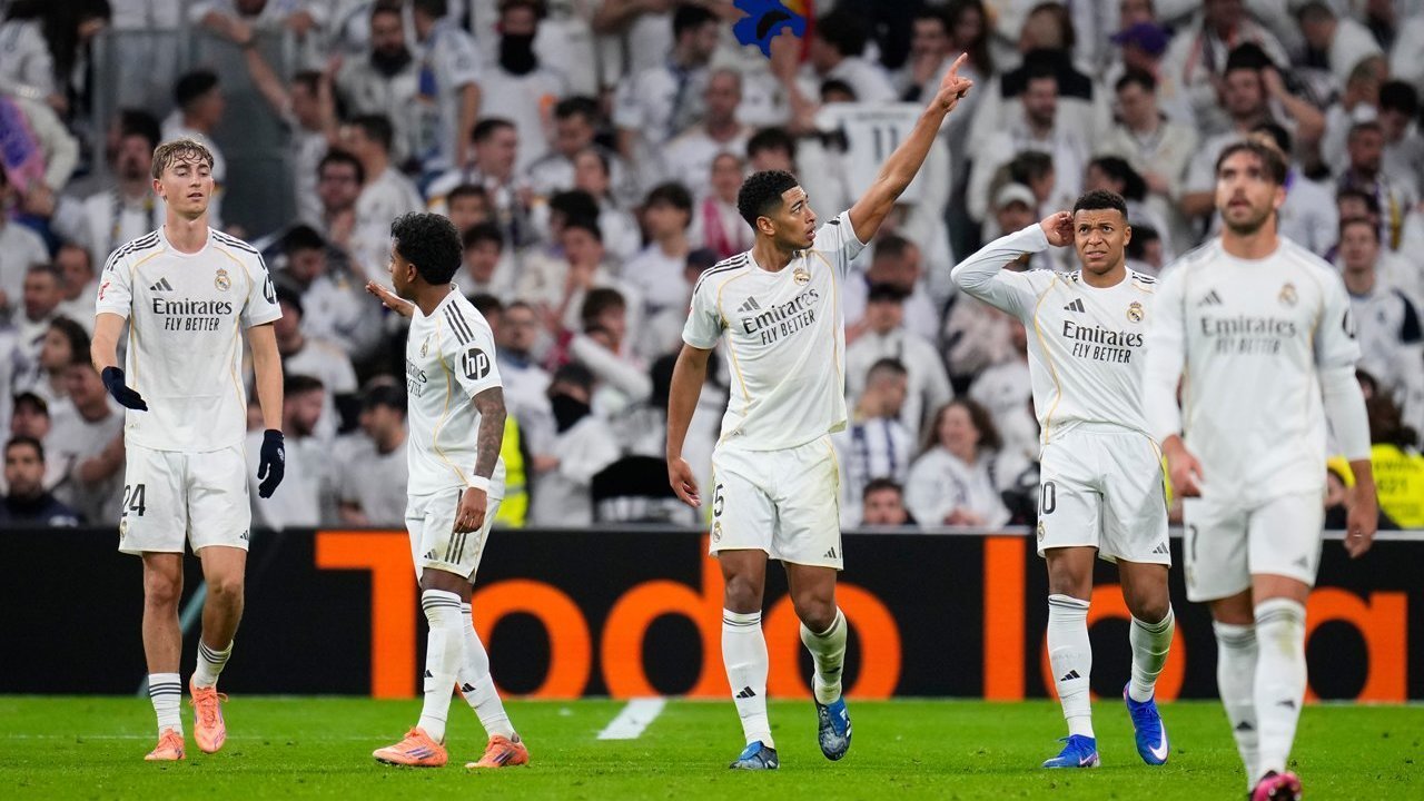 Hasil Real Madrid vs Sevilla: Gol Bellingham dan Mbappe Antar Los Blancos Terus Tekan Barcelona Hasil Real Madrid vs Sevilla: Gol Bellingham dan Mbappe Antar Los Blancos Terus Tekan Barcelona