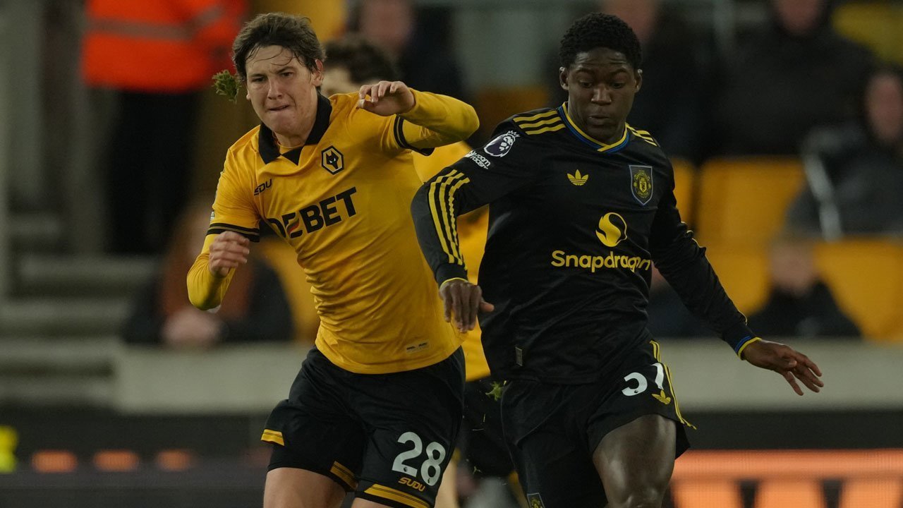 Kobbie Mainoo Sulit Dapat Menit Main, Real Madrid Uji Ketegasan Manchester United Dengan Tawaran Menarik