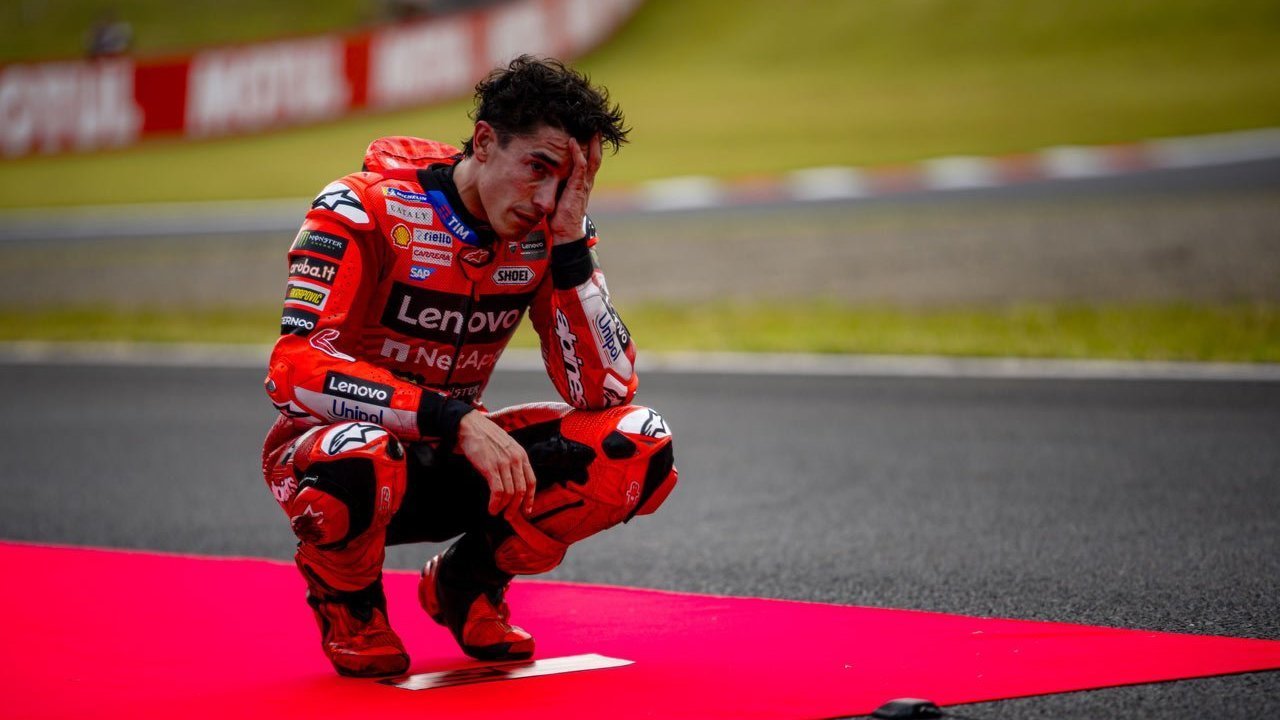 Marc Marquez Stres Gara-Gara Cedera Bahu, Tapi Beban Jadi Ringan Karena Gelar Dunia Ada di Tangan