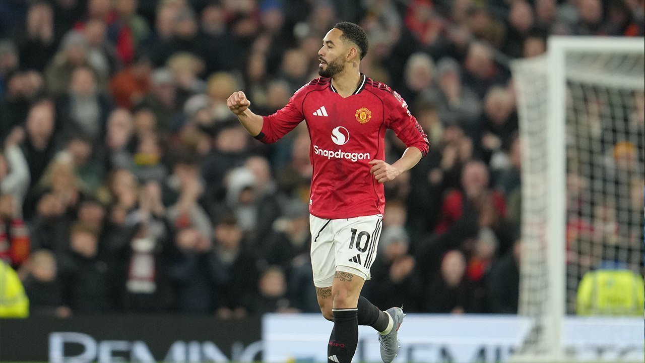 Amorim Frustrasi Pertahanan Bobrok, Tapi Legenda MU Justru Girang Lihat Barisan Penyerang Manchester United