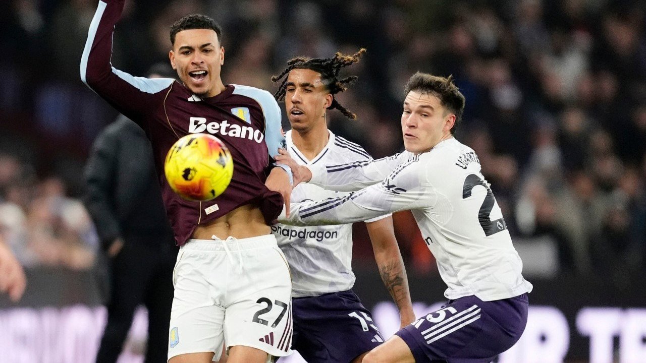 Statistik Horor Manuel Ugarte di Manchester United: Benarkah Sudah jadi 'Kutukan' untuk Setan Merah?