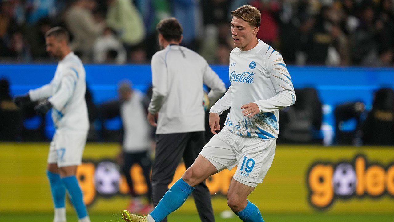 Rasmus Hojlund Cetak 2 Gol Pakai Kaki Lemah, Ngaku Levelnya Sekarang Sudah Jauh di Atas Saat di MU