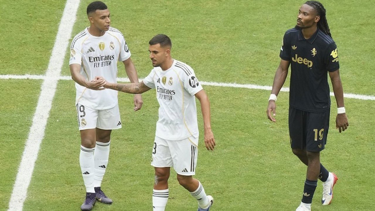 Dani Ceballos Tak Masuk Rencana Alvaro Arbeloa di Real Madrid