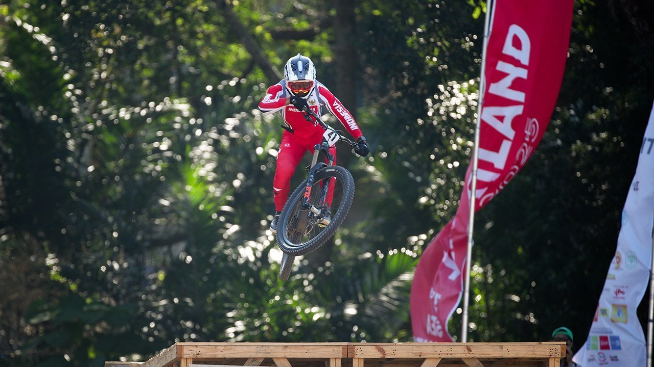 Cerita di Balik Emas Ke-6 Indonesia di SEA Games 2025 dari Rendy Varera Sanjaya Cerita di Balik Emas Ke-6 Indonesia di SEA Games 2025 dari Rendy Varera Sanjaya