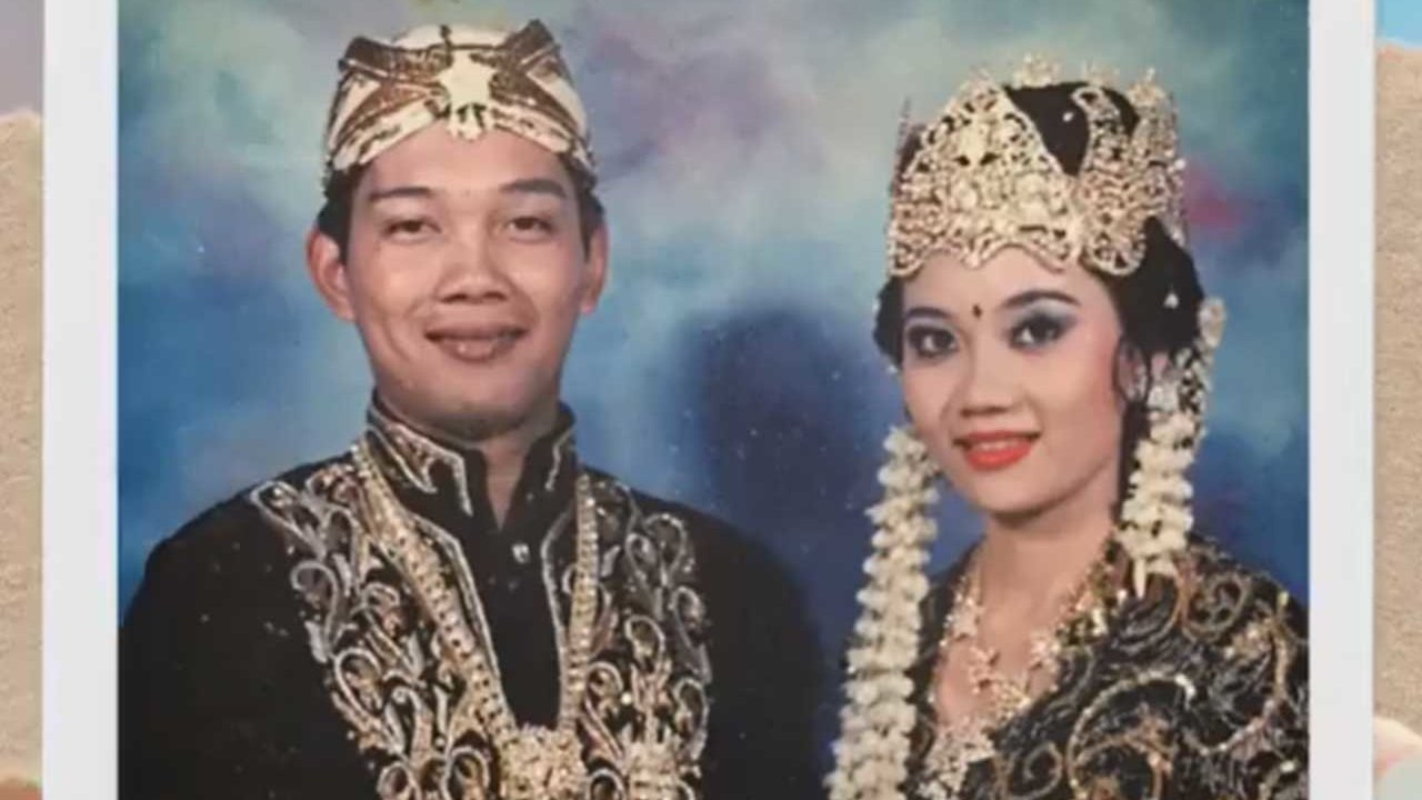 Kisah Cinta Ridwan Kamil dan Atalia Praratya: Dari Awal Pertemuan, Menikah, hingga Kabar Perceraian Kisah Cinta Ridwan Kamil dan Atalia Praratya: Dari Awal Pertemuan, Menikah, hingga Kabar Perceraian