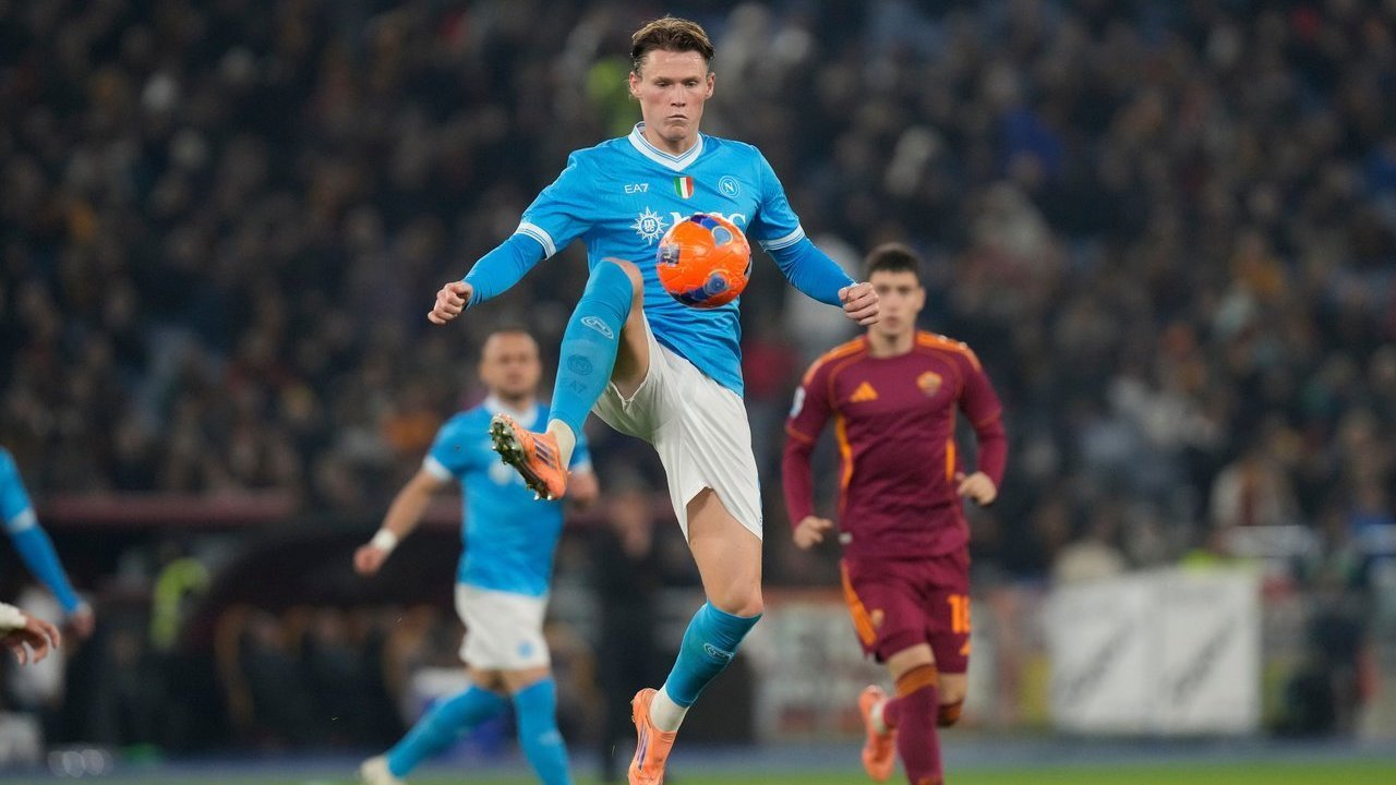 Best XI Serie A: Napoli yang Juara, Inter Milan yang Mendominasi di Starting XI, dan Magis McTominay