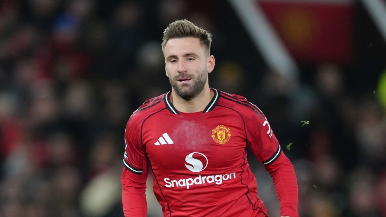 MU Ketiban Durian Runtuh Bernama Luke Shaw MU Ketiban Durian Runtuh Bernama Luke Shaw