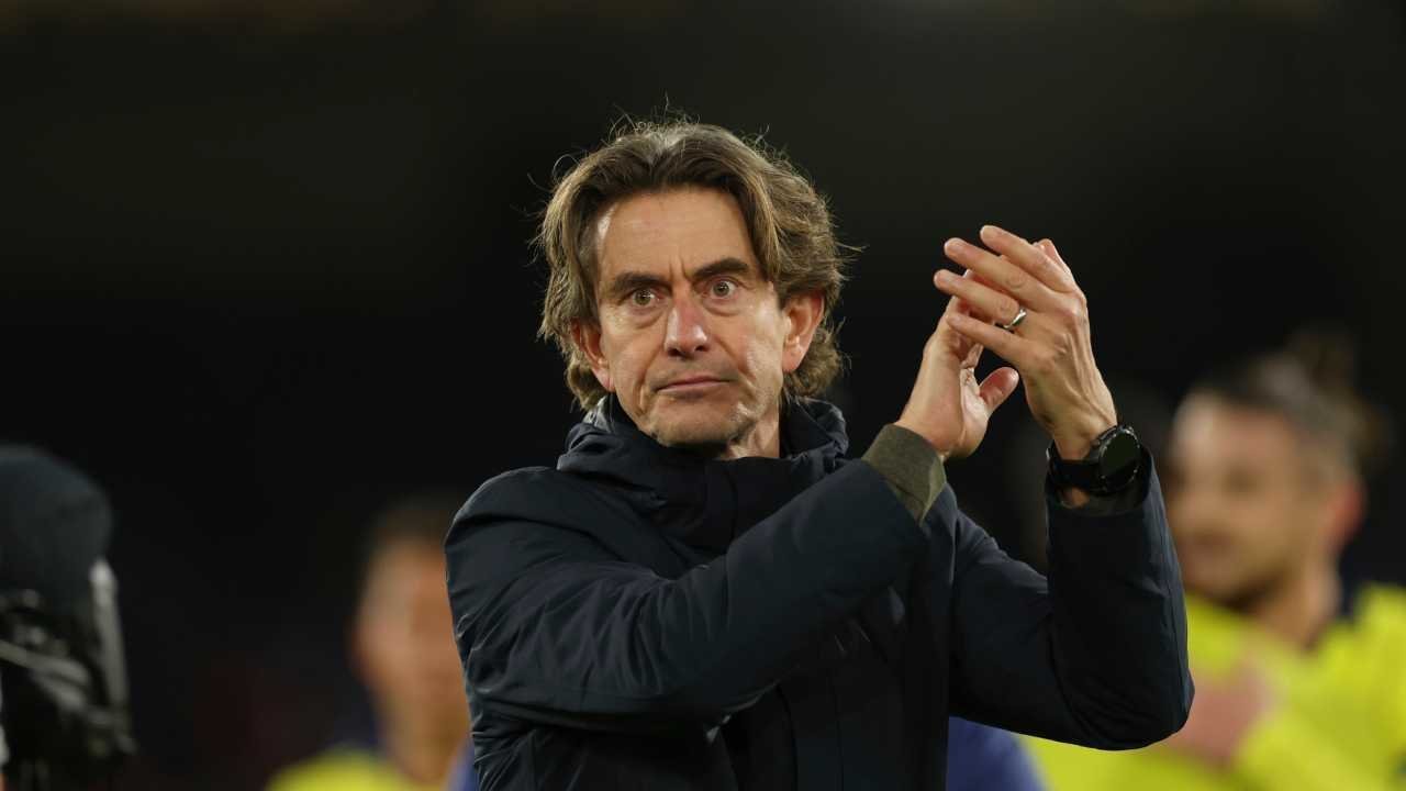 Jelang MU vs Tottenham, Thomas Frank Beri Pujian Berbalut Sindiran:  Enak Ya Man United Gak Main di Eropa!