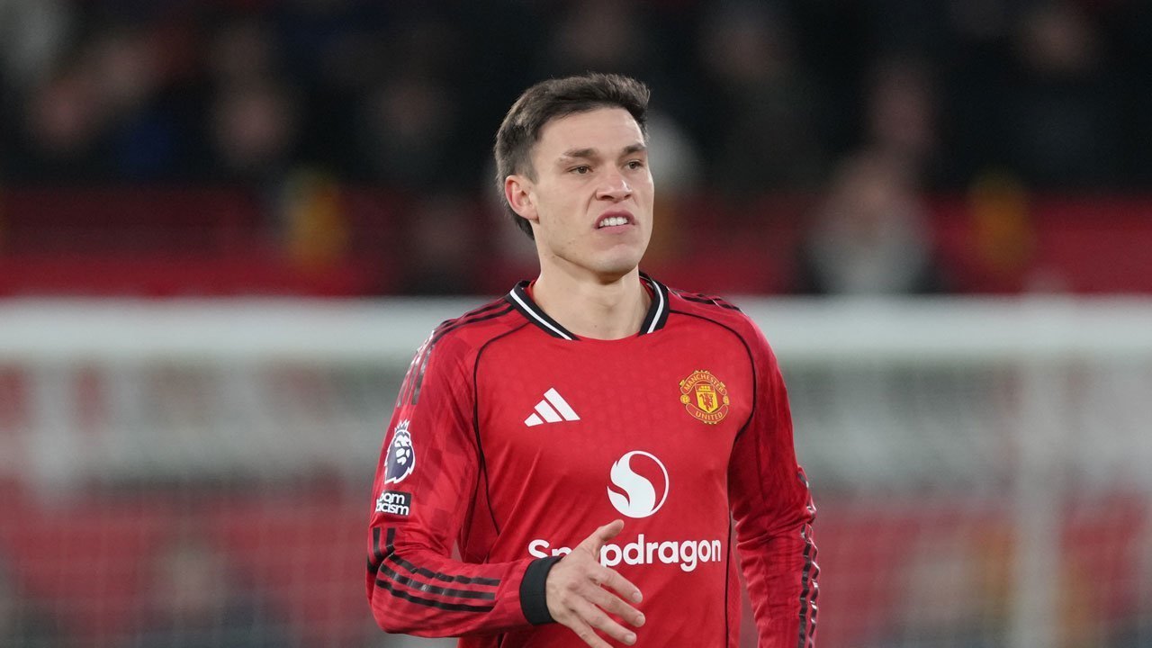 Manuel Ugarte Tinggalkan MU di Januari 2026, Bakal Balik ke Prancis?