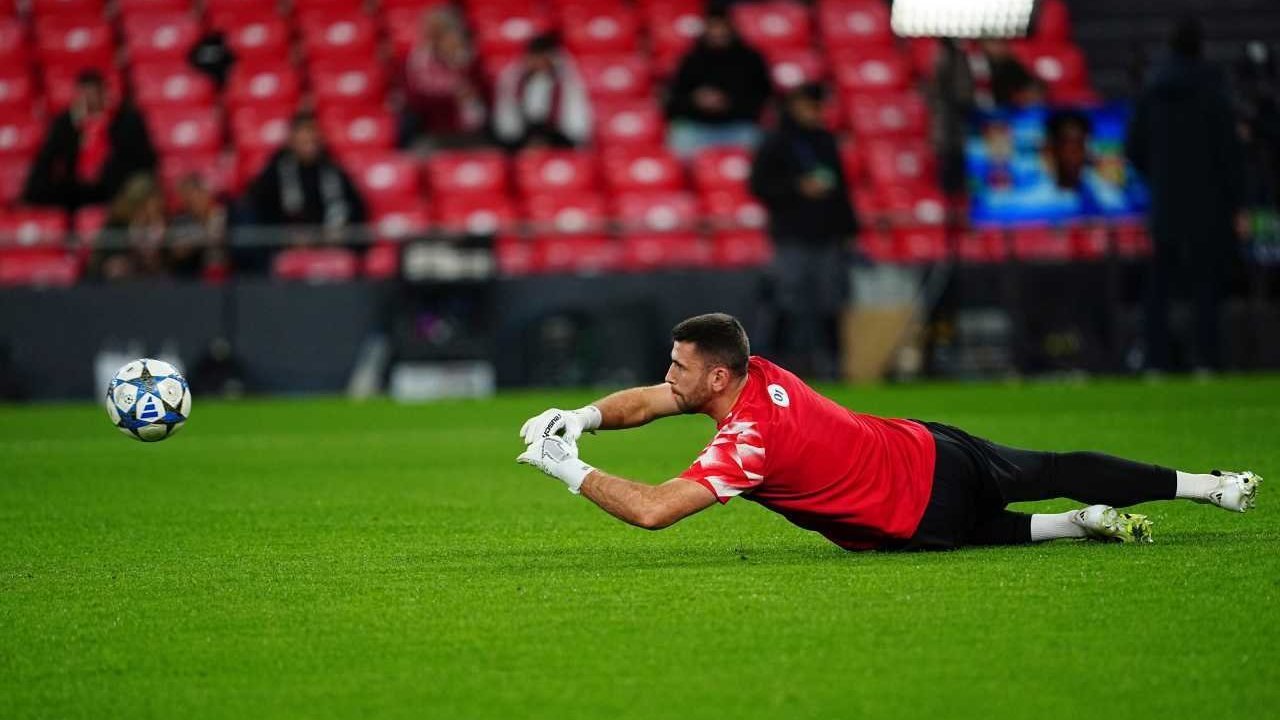 Man of the Match Athletic Bilbao vs PSG: Unai Simon Man of the Match Athletic Bilbao vs PSG: Unai Simon