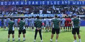 BRI Super League: Bojan Hodak Minta Dukungan Bobotoh untuk Bantu Persib Tembus Pertahanan Bhayangkara FC