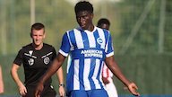 Gabung MU, Ini Nomor Punggung yang Bisa Dikenakan Carlos Baleba