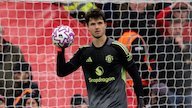 Senne Lammens dan Nomor 1 di Manchester United