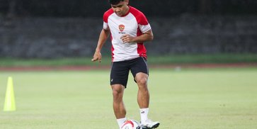 Pergantian Kapten Timnas Indonesia ke Jay Idzes Disinggung-singgung Lagi, Asnawi Mangkualam Bongkar Sebongkar-bongkarnya Pergantian Kapten Timnas Indonesia ke Jay Idzes Disinggung-singgung Lagi, Asnawi Mangkualam Bongkar Sebongkar-bongkarnya