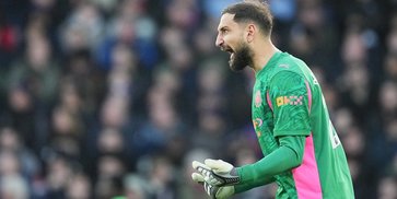 Seberapa Bagus Gianluigi Donnarumma Dibanding Kiper Premier League Lain?