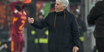 AS Roma Kena Mental di Markas Inter Milan AS Roma Kena Mental di Markas Inter Milan