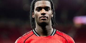 Kala Bek Muda MU ini Sukses Buat Roy Keane Angkat Topi