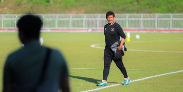 Indra Sjafri Dipecat: Media Vietnam Mengulas Kegagalan Timnas Indonesia U-22 di SEA Games 2025