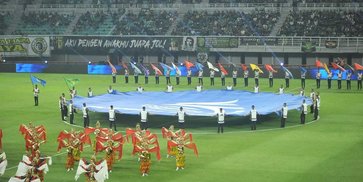 Jadwal Pekan ke-15 BRI Super League 2025/2026: Persija Lawan Semen Padang, Borneo FC Tandang Markas ke Persebaya Jadwal Pekan ke-15 BRI Super League 2025/2026: Persija Lawan Semen Padang, Borneo FC Tandang Markas ke Persebaya