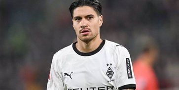 Kevin Diks Antusias Mainkan Derby Borussia Pertamanya: Siap Berikan Segalanya untuk Menang! Kevin Diks Antusias Mainkan Derby Borussia Pertamanya: Siap Berikan Segalanya untuk Menang!