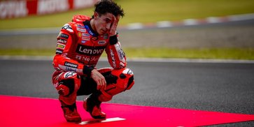 Marc Marquez Stres Gara-Gara Cedera Bahu, Tapi Beban Jadi Ringan Karena Gelar Dunia Ada di Tangan