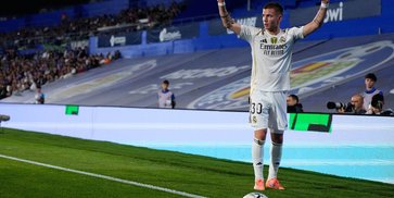 Napoli Gigit Jari! Real Madrid Ogah Pinjamkan Franco Mastantuono Meski Cuma Setengah Musim