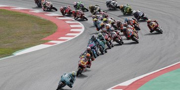 Ayah Marco Simoncelli Tuduh Liberty Media Bikin Kacau MotoGP dan Pandang Rendah Moto3 dan Moto2 Ayah Marco Simoncelli Tuduh Liberty Media Bikin Kacau MotoGP dan Pandang Rendah Moto3 dan Moto2