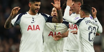 Prediksi Nottingham Forest vs Tottenham 14 Desember 2025 Prediksi Nottingham Forest vs Tottenham 14 Desember 2025