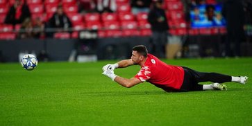 Man of the Match Athletic Bilbao vs PSG: Unai Simon Man of the Match Athletic Bilbao vs PSG: Unai Simon