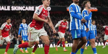Hasil Arsenal vs Brighton: Gol Bunuh Diri Rutter Antar The Gunners Kembali ke Puncak