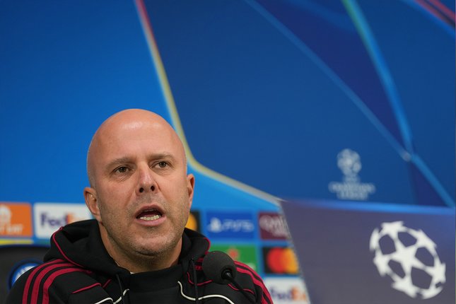 Siaran Langsung Liga Champions: Inter Waspadai 'Singa Terluka' Pelatih Liverpool, Arne Slot saat konferensi pers jelang lawan Inter Milan di Liga Champions, 9 Desember 2025. (c) AP Photo/Antonio Calanni