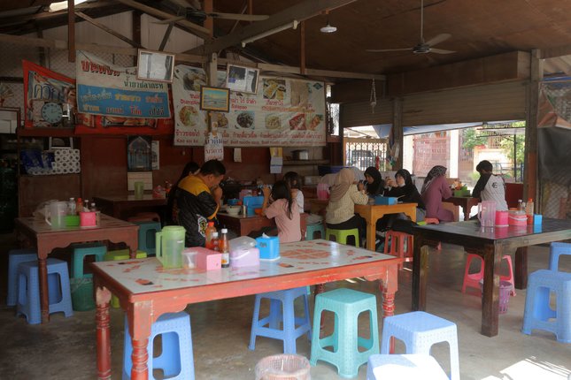 Mie Kari Lezat yang Bersejarah Mie Kari Lezat yang Bersejarah