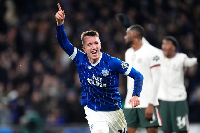 Gol Turnbull Bangkitkan Asa Tuan Rumah