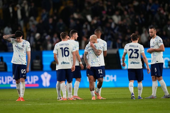 Inter Frustrasi, Kiper Bologna Tampil Heroik