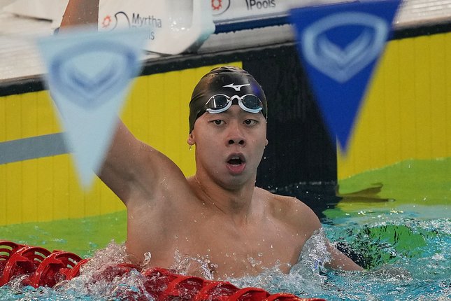 4 Rekor Nasional Juga Pecah 4 Rekor Nasional Juga Pecah