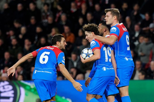 Rapor Kiper dan Bek: Hancko Pahlawan, Molina Bencana Rapor Kiper dan Bek: Hancko Pahlawan, Molina Bencana