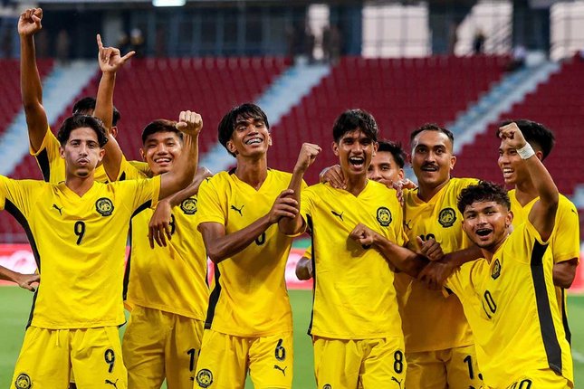 Daftar Susunan Pemain Daftar Susunan Pemain