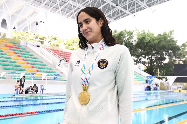 Tekuni Berbagai Gaya Renang Tekuni Berbagai Gaya Renang